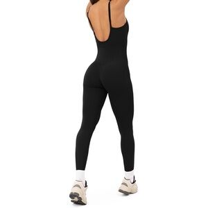 NWOT Pavoi Active workout one piece jumpsuit in Black